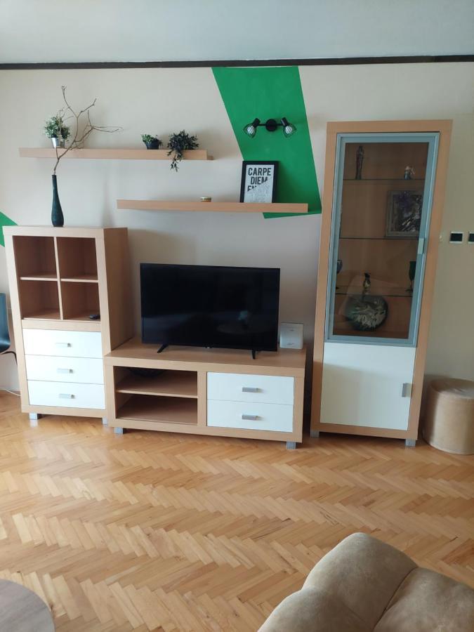 Apartman Marija II Omisalj Exterior photo